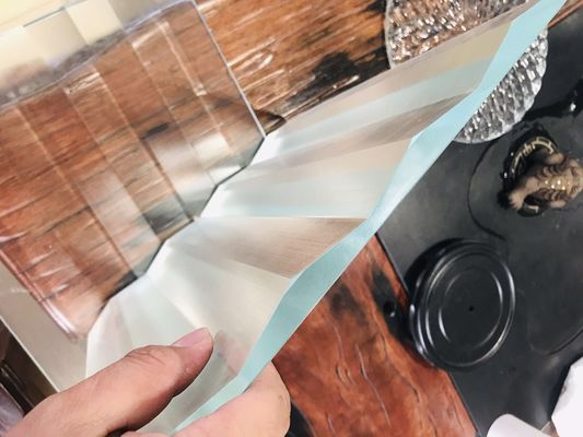 Kính khắc cát nghệ thuật bề mặt SGCC 300x300mm