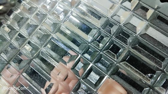 Kính khắc cát nghệ thuật bề mặt SGCC 300x300mm