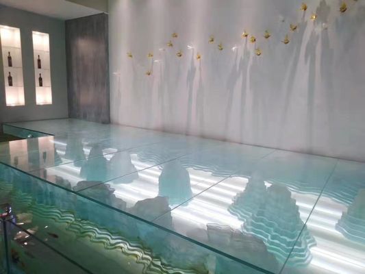 Các tác phẩm nghệ thuật chống cháy Kính nguyên khối không đều