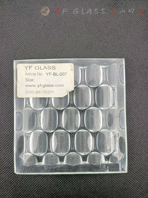 Tấm kính tiêu chuẩn chống cháy bên trong có độ truyền cao rõ ràng