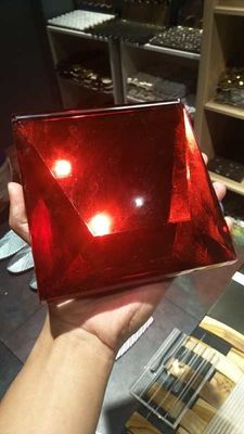 Suncatchers Đồ trang trí hoa hồng đỏ 3D K9 Đồ thủ công bằng kính màu