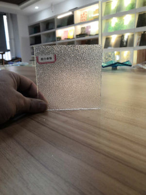 Tấm kính tắm SGCC